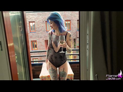 ❤️ 巨大的女孩大口吸吮,在空旷的天空下热情地做爱 Super sex﹏﹏
